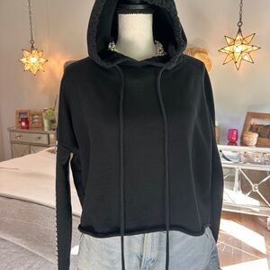 Alo Yoga Black Knit Cropped Sweatshirt